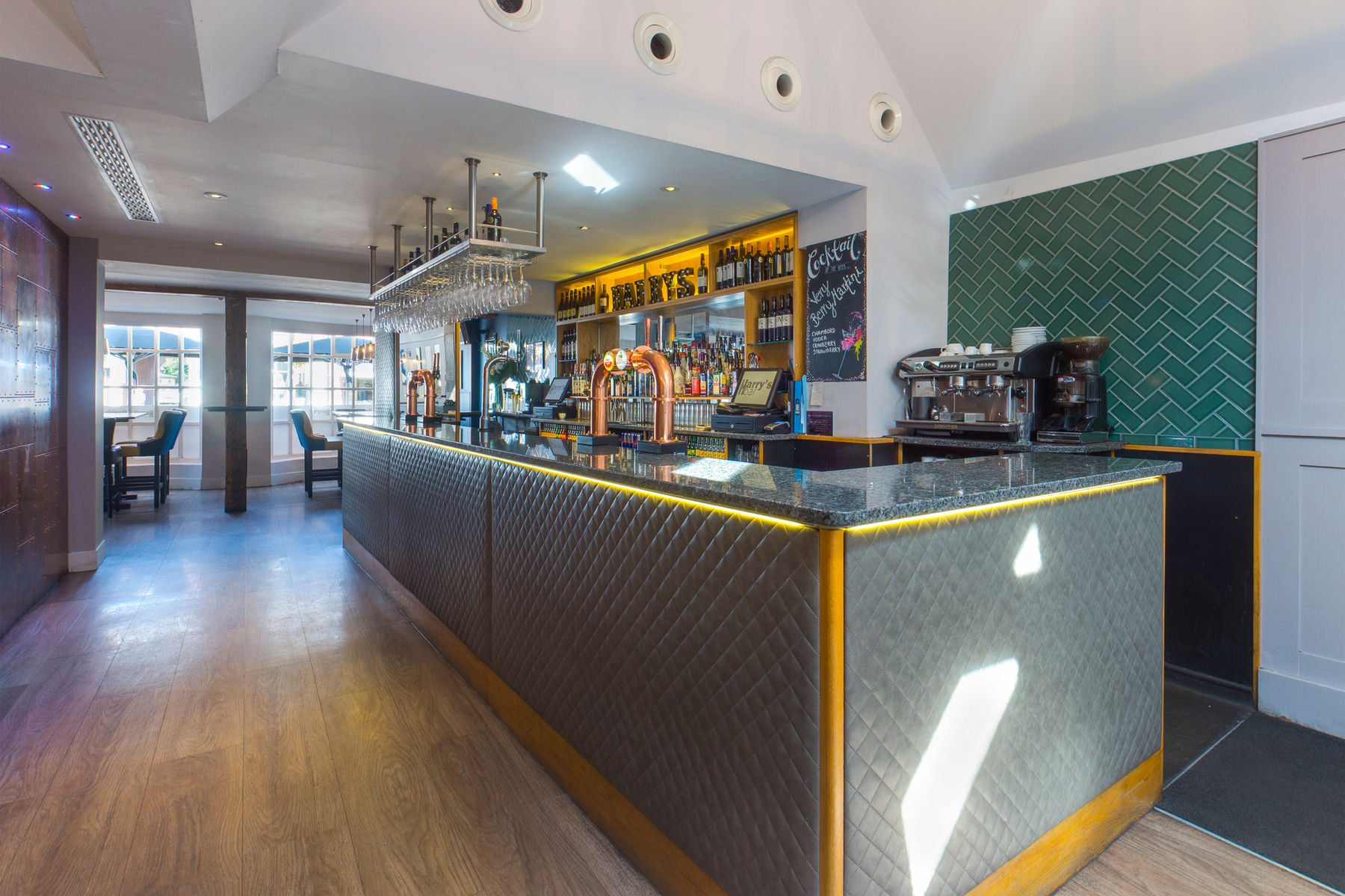 Bar counter